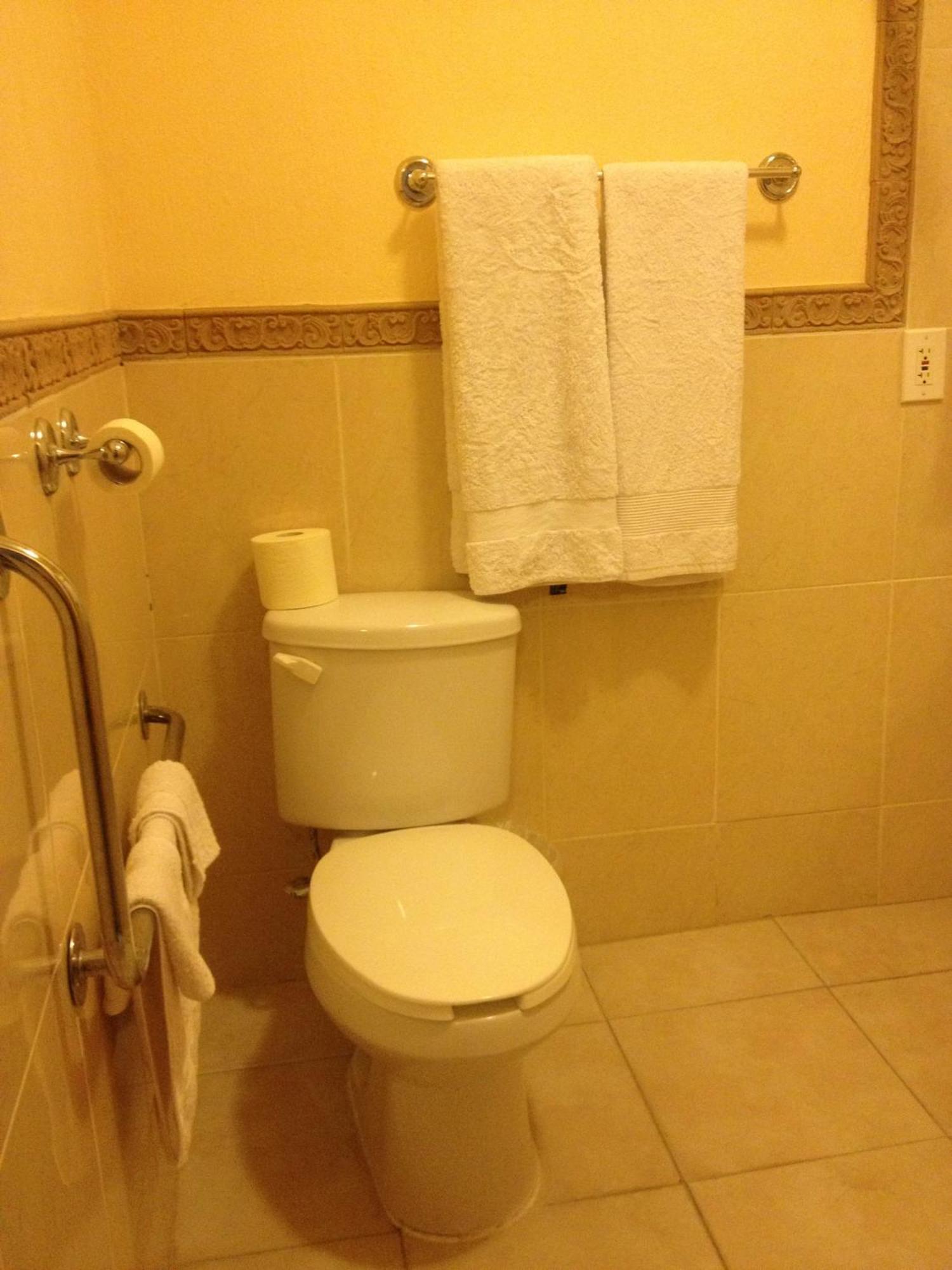 La Puerta Violeta Guesthouse & Spa San Juan Cosalá Екстериор снимка